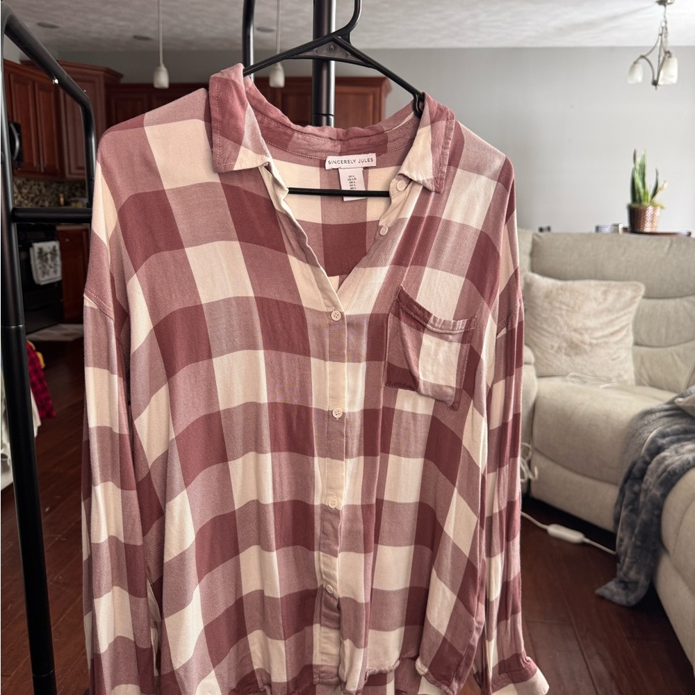 Pink & White Plaid Button-Up Shirt
